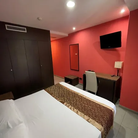 Hotel Ruta Romana 3*